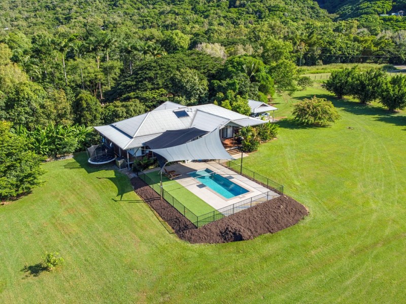 319 Mowbray River Road, Mowbray QLD 4877