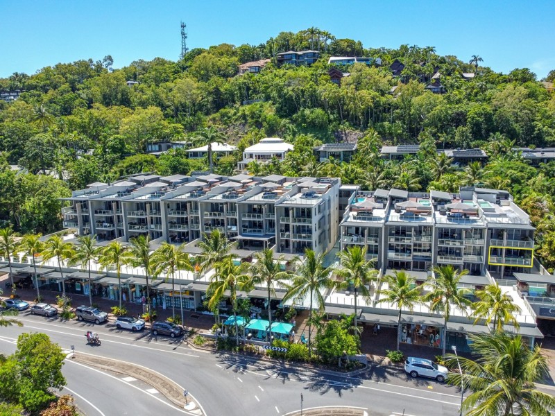 211 Coconut Grove/56 Macrossan Street, Port Douglas QLD 4877