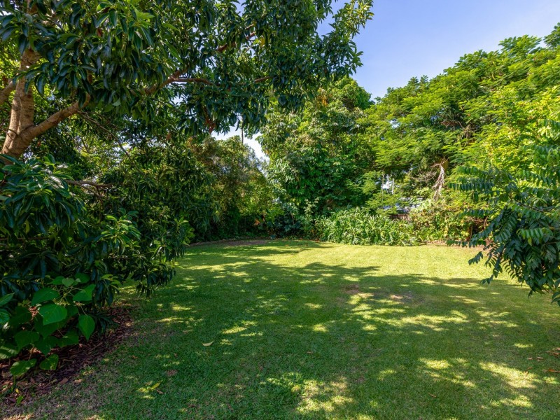 38 Pringle Street, Mossman QLD 4873