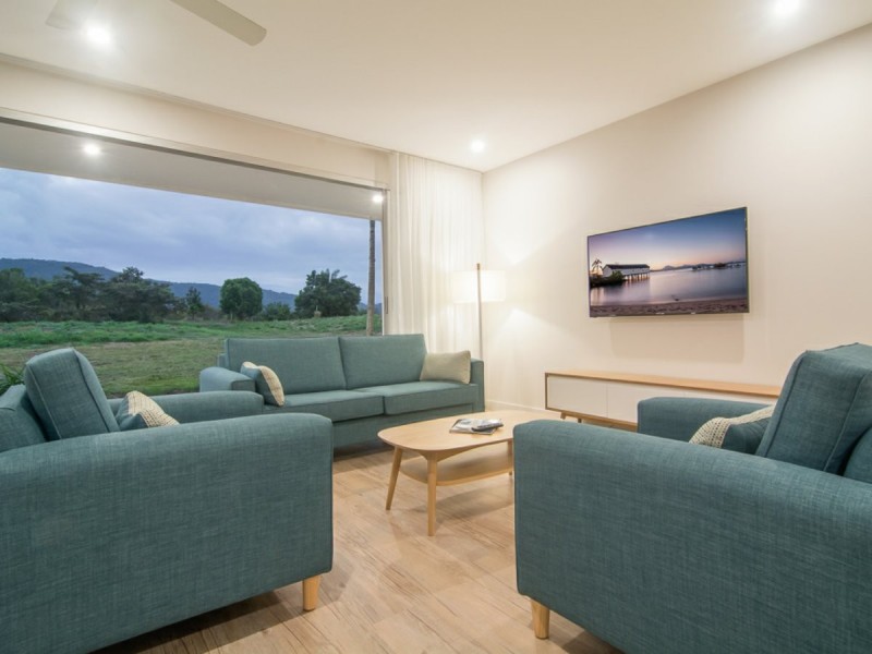 16 Pool/19 St Crispins Avenue, Port Douglas QLD 4877