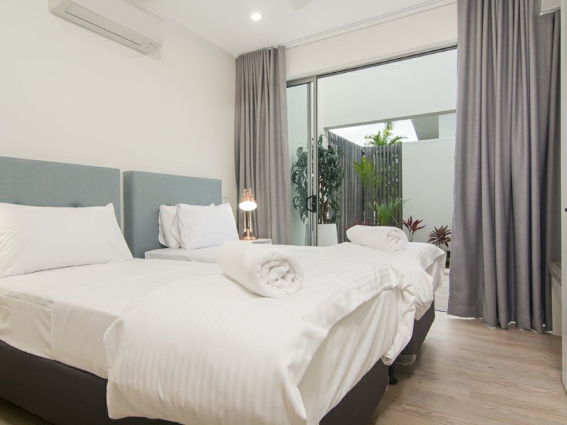 16 Pool/19 St Crispins Avenue, Port Douglas QLD 4877