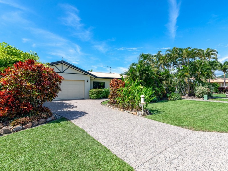 10 Brolga Street, Port Douglas QLD 4877