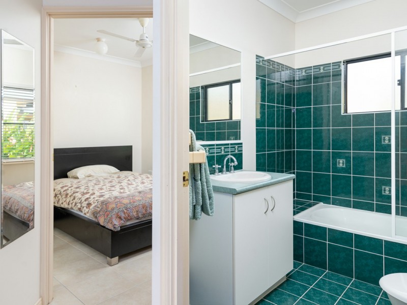 10 Brolga Street, Port Douglas QLD 4877