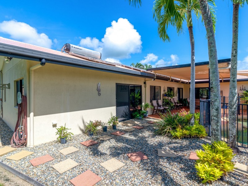 10 Brolga Street, Port Douglas QLD 4877