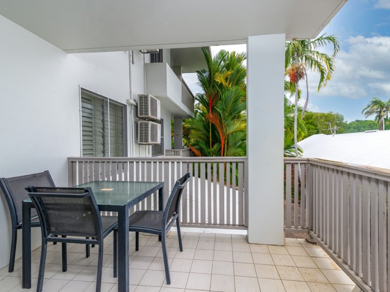 8 Queenslander/8-10 Mudlo Street, Port Douglas QLD 4877
