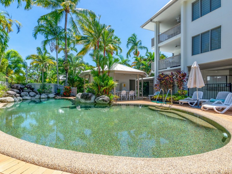 8 Queenslander/8-10 Mudlo Street, Port Douglas QLD 4877