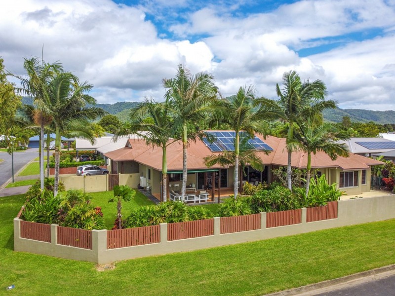 1 Sunbird Close, Port Douglas QLD 4877