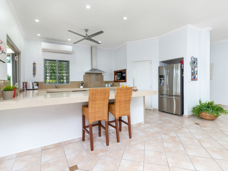 1 Sunbird Close, Port Douglas QLD 4877