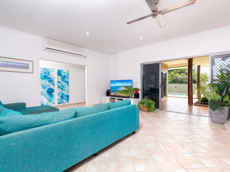 1 Sunbird Close, Port Douglas QLD 4877