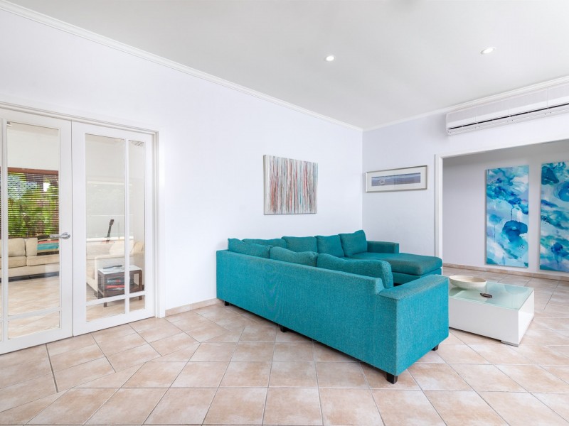 1 Sunbird Close, Port Douglas QLD 4877