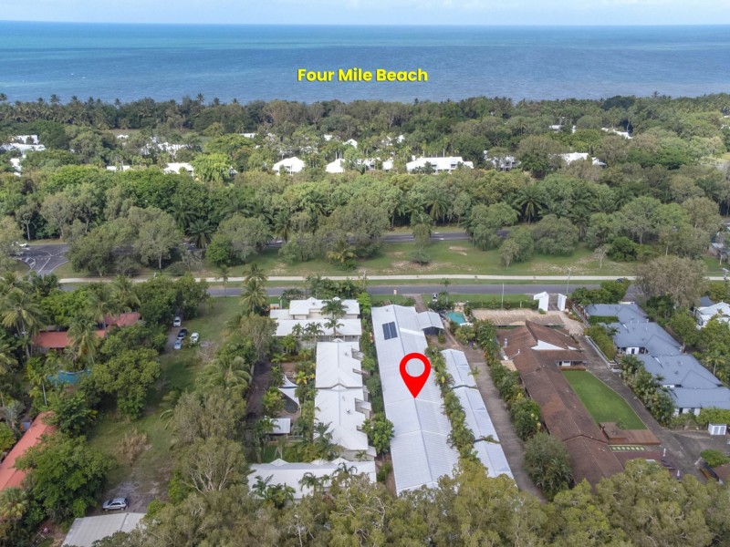 22 Lazy Lizard/121 Davidson Street, Port Douglas QLD 4877