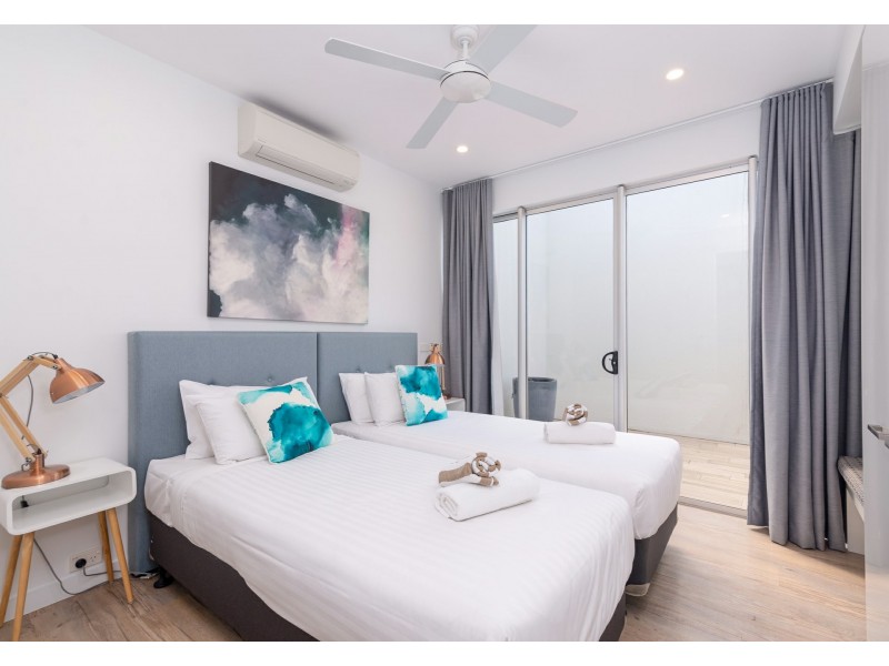 8 Pool/19 St Crispins Avenue, Port Douglas QLD 4877