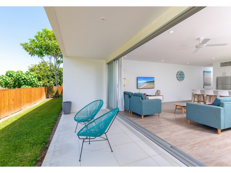 8 Pool/19 St Crispins Avenue, Port Douglas QLD 4877