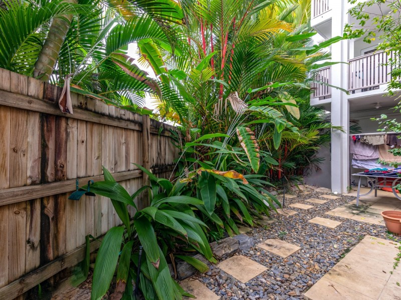4 Queenslander/8-10 Mudlo Street, Port Douglas QLD 4877