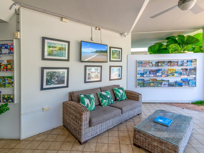 4 Queenslander/8-10 Mudlo Street, Port Douglas QLD 4877