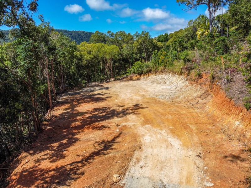 332 Mowbray River Road, Mowbray QLD 4877