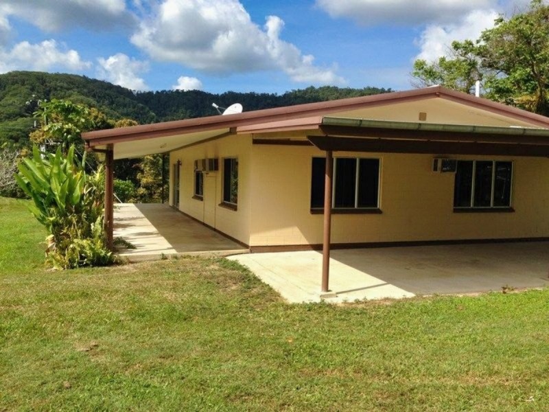 700 Stewart Creek Road, Stewart Creek Valley QLD 4873