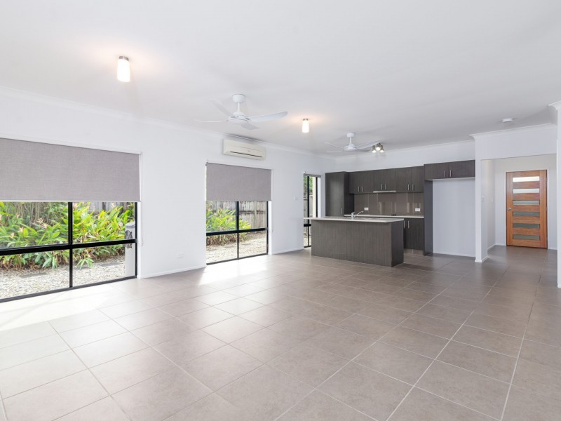 16 Yiki Street, Port Douglas QLD 4877