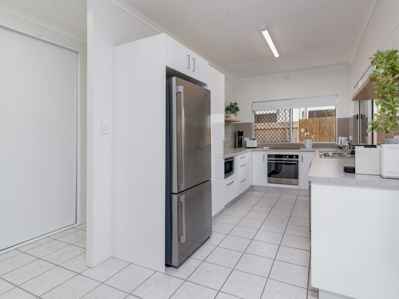 2/41 Pecten Avenue, Port Douglas QLD 4877