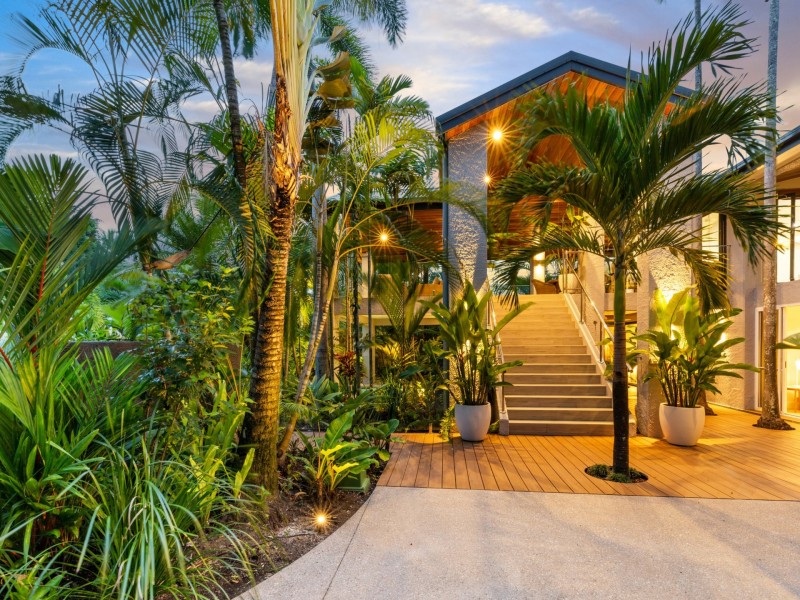 17 Sand Street, Port Douglas QLD 4877