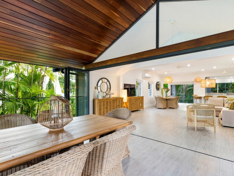 17 Sand Street, Port Douglas QLD 4877