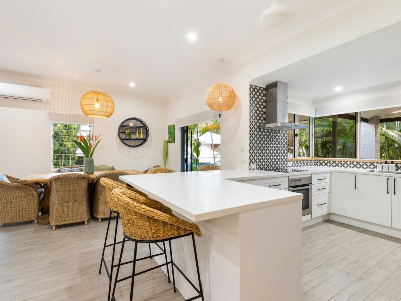 17 Sand Street, Port Douglas QLD 4877