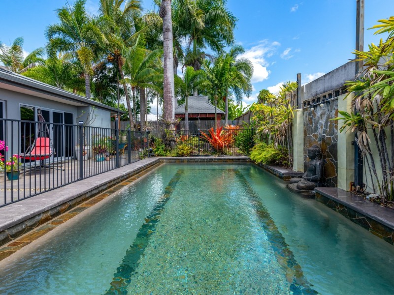 28 Ulysses Avenue, Port Douglas QLD 4877