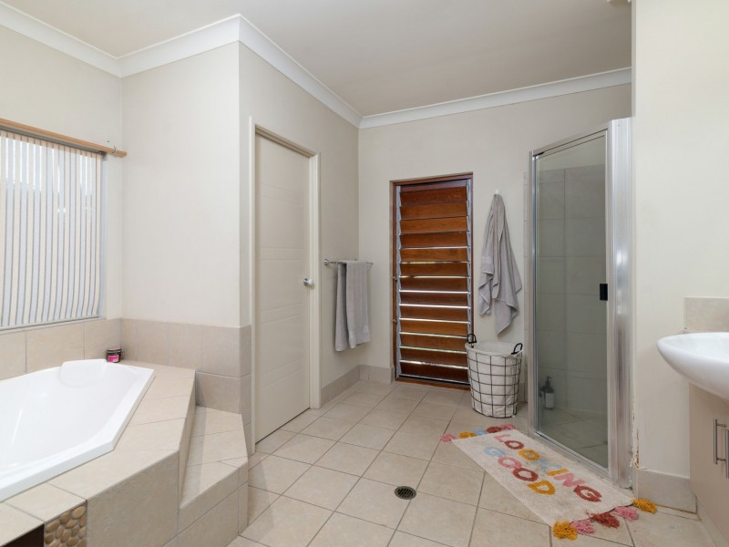 28 Ulysses Avenue, Port Douglas QLD 4877