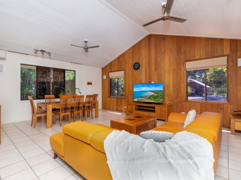 3 Sonata Close, Port Douglas QLD 4877