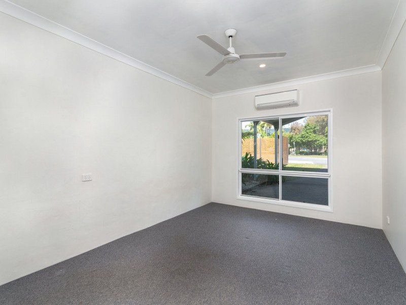 7 Endeavour Street, Port Douglas QLD 4877