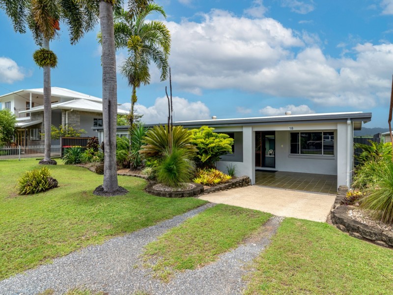 18 Andrews Street, Newell QLD 4873