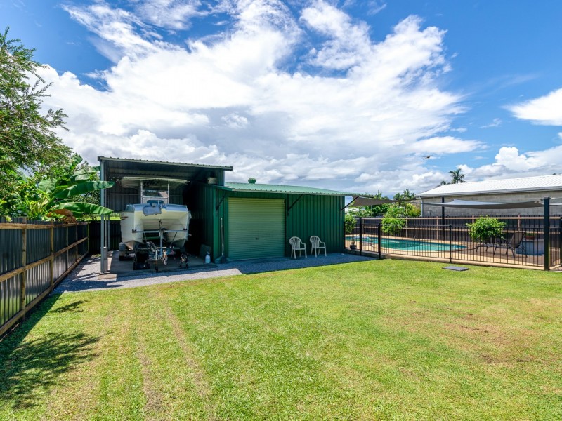 18 Andrews Street, Newell QLD 4873