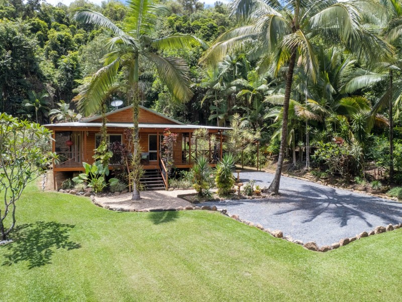 126-132 Somerset Drive, Miallo QLD 4873