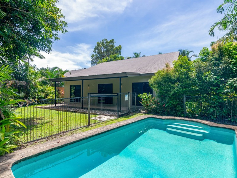 4 Fronds/33-39 Nautilus Street, Port Douglas QLD 4877