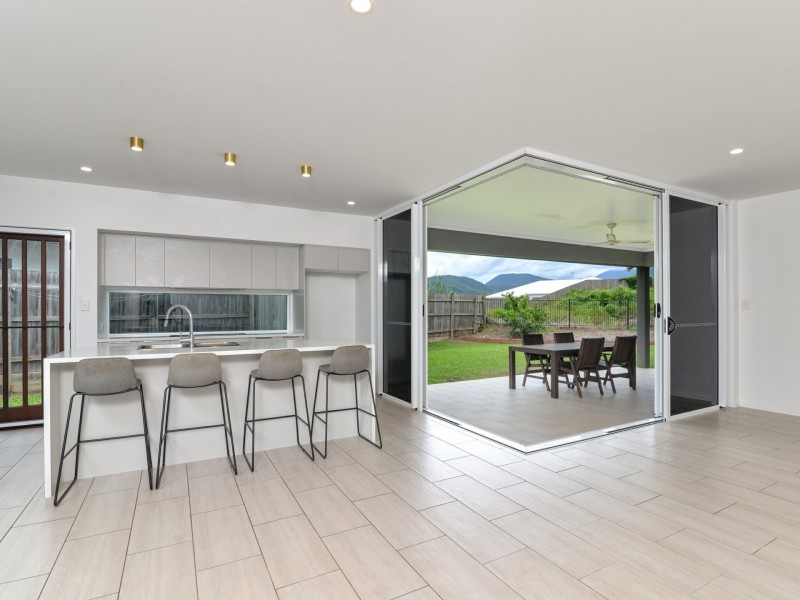 21 Dulku Close, Craiglie QLD 4877