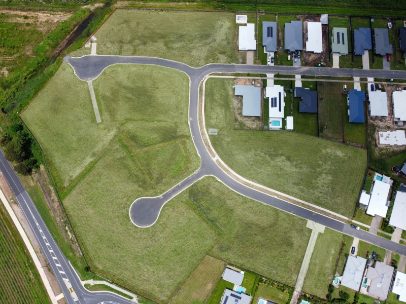 New Land R Port Douglas Region, Cooya Beach QLD 4873