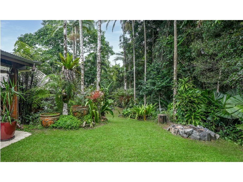 257 Cape Kimberley Road, Daintree QLD 4873