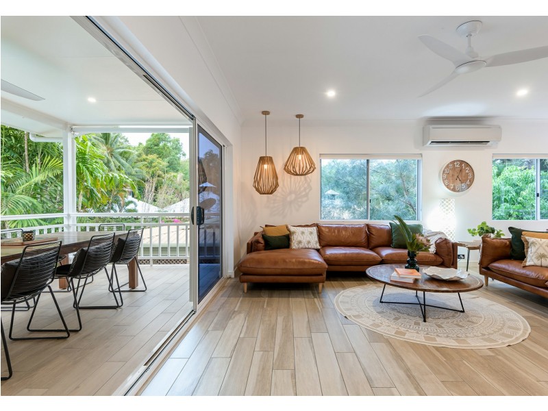 6 Sorrento Crescent, Port Douglas QLD 4877