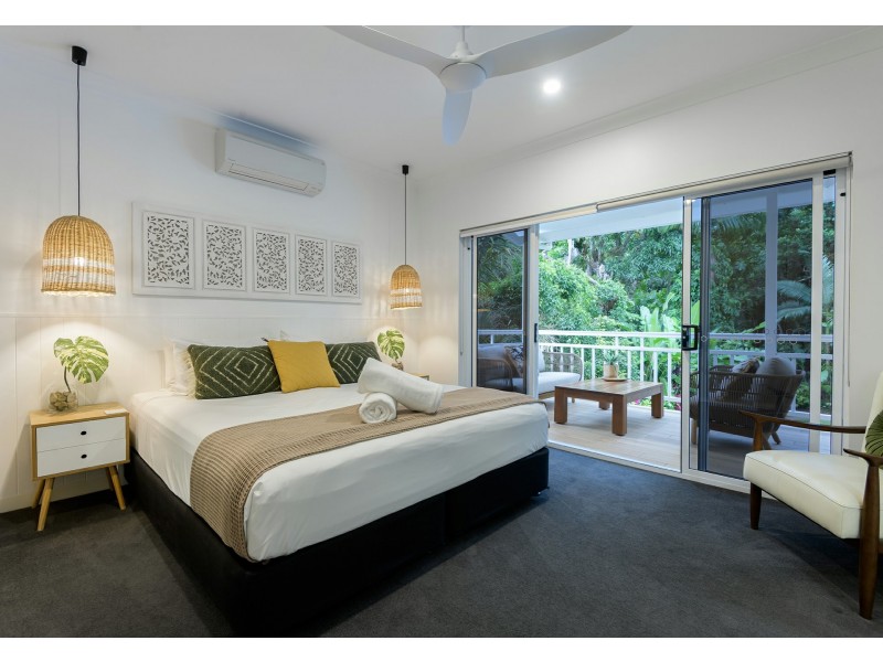 6 Sorrento Crescent, Port Douglas QLD 4877