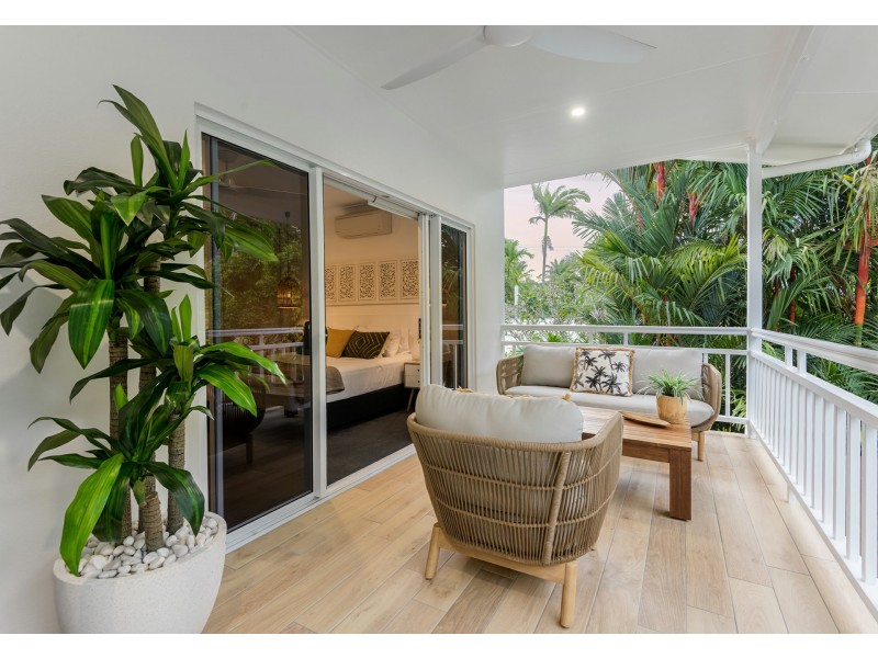 6 Sorrento Crescent, Port Douglas QLD 4877