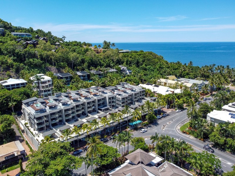302 Coconut Grove/56-64 Macrossan Street, Port Douglas QLD 4877