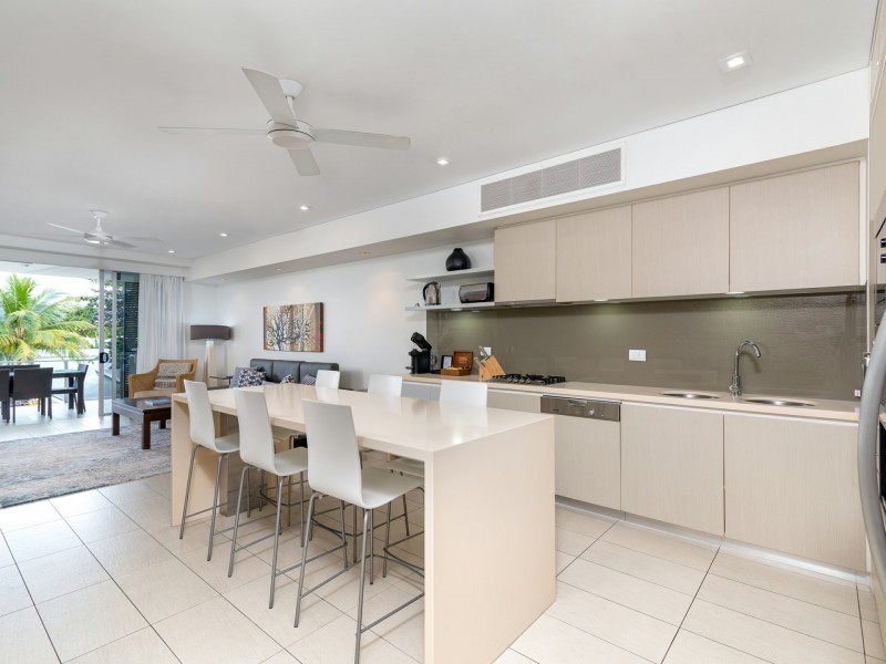 302 Coconut Grove/56-64 Macrossan Street, Port Douglas QLD 4877