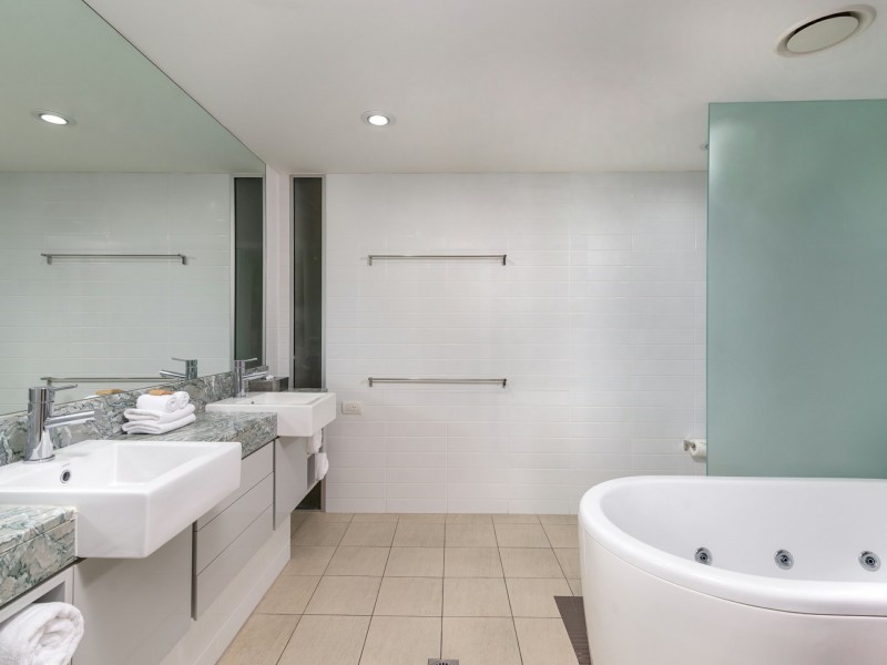 302 Coconut Grove/56-64 Macrossan Street, Port Douglas QLD 4877
