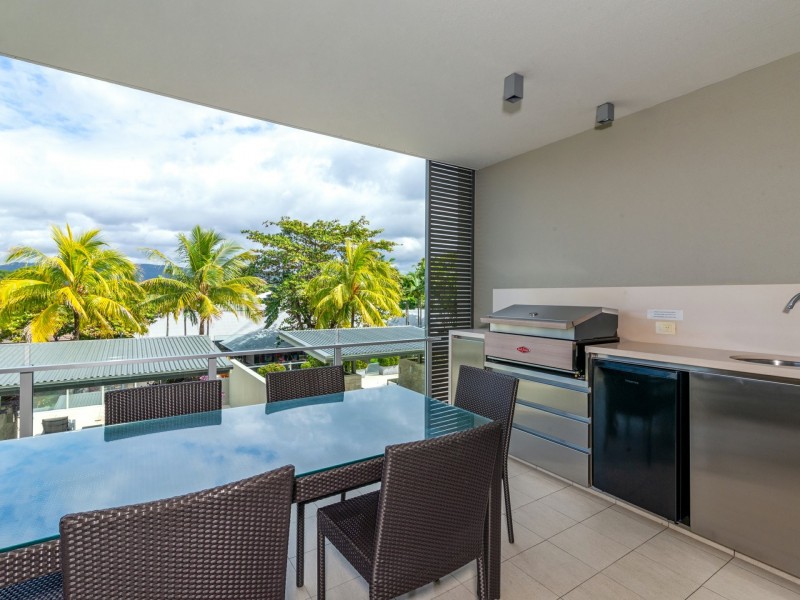 302 Coconut Grove/56-64 Macrossan Street, Port Douglas QLD 4877