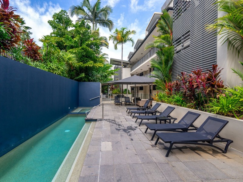 302 Coconut Grove/56-64 Macrossan Street, Port Douglas QLD 4877