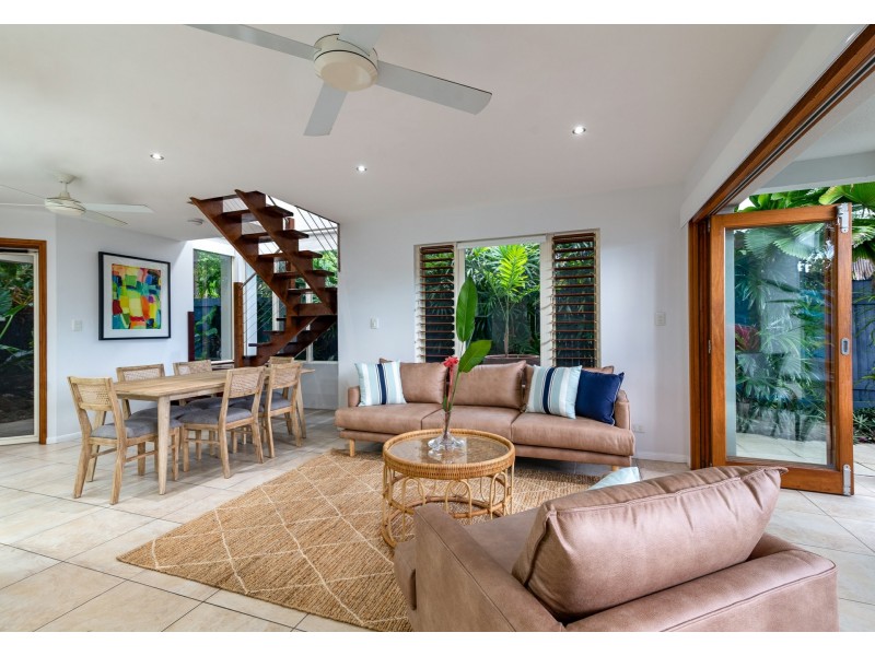 2 Templemoon/18 Limpet Avenue, Port Douglas QLD 4877