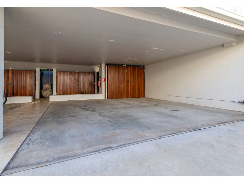 2 Templemoon/18 Limpet Avenue, Port Douglas QLD 4877