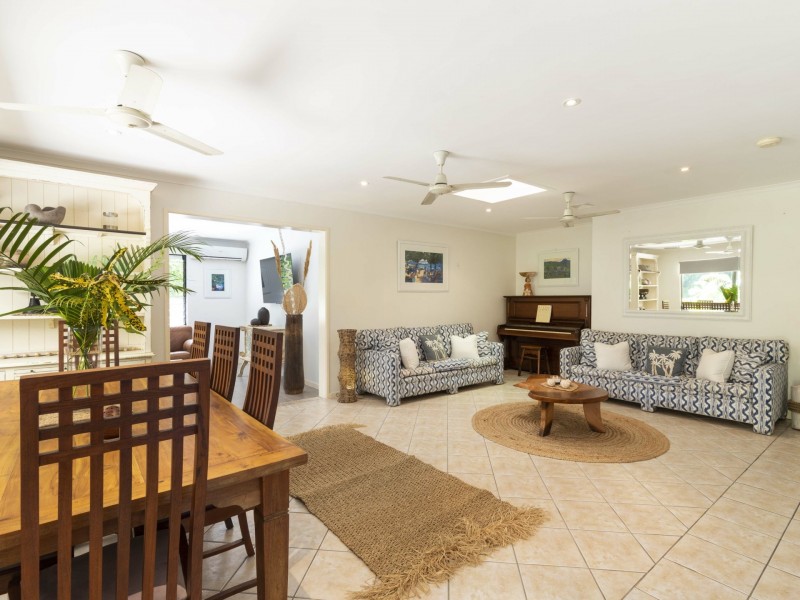 4 Mitre Street, Port Douglas QLD 4877