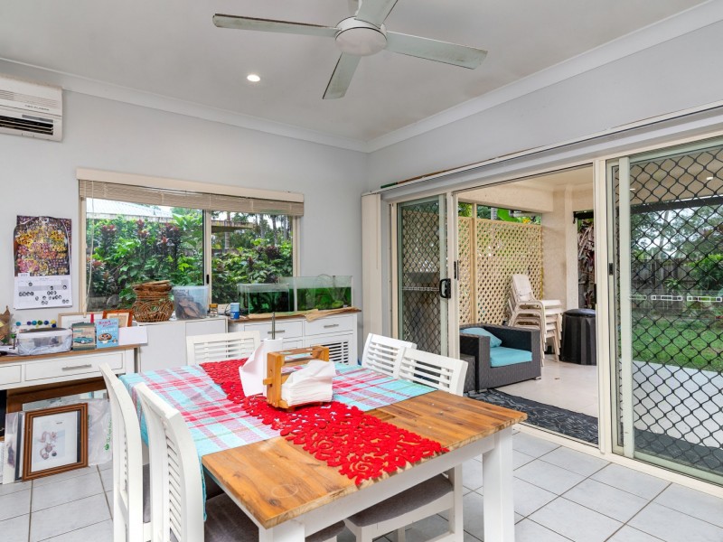 9 Forest Glen Drive, Mossman QLD 4873