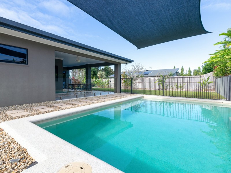 18 Lou Prince Drive, Cooya Beach QLD 4873